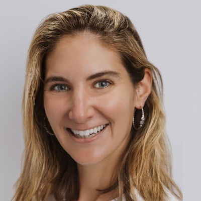 Melanie Holohan Vernoia